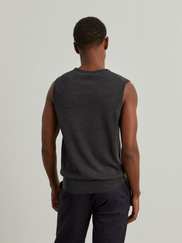 Merino wool vest - Image product