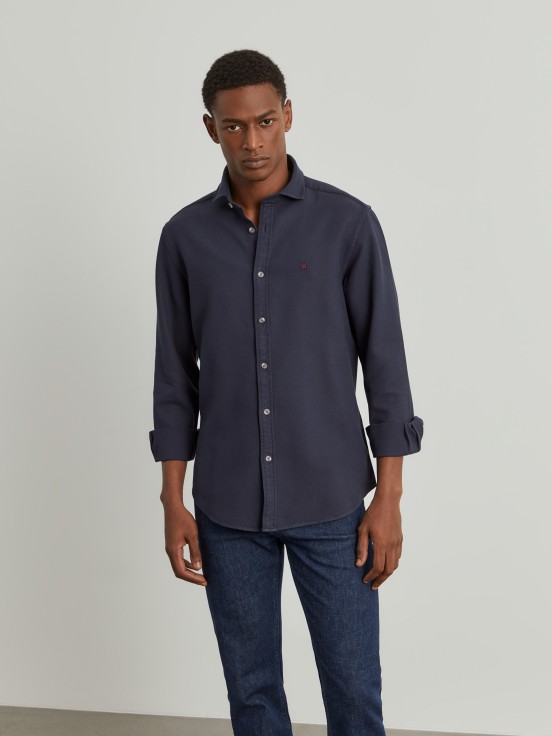 Slim fit shirt