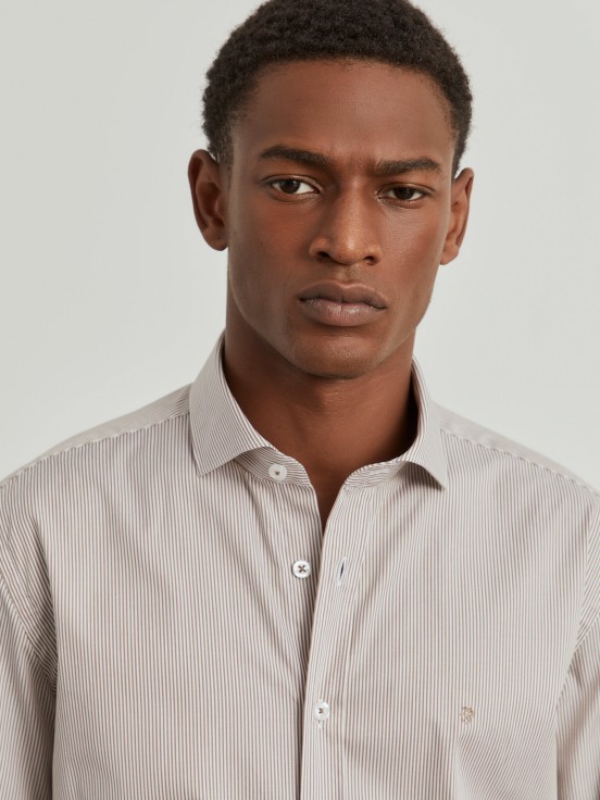 Slim fit shirt