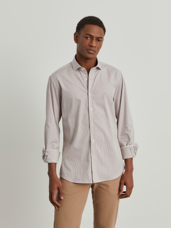 Slim fit shirt