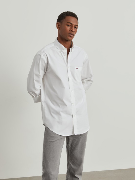 Man's regular fit cotton shirt in plain colour