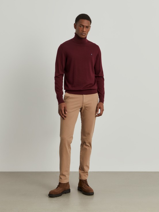 Slim fit chino trousers