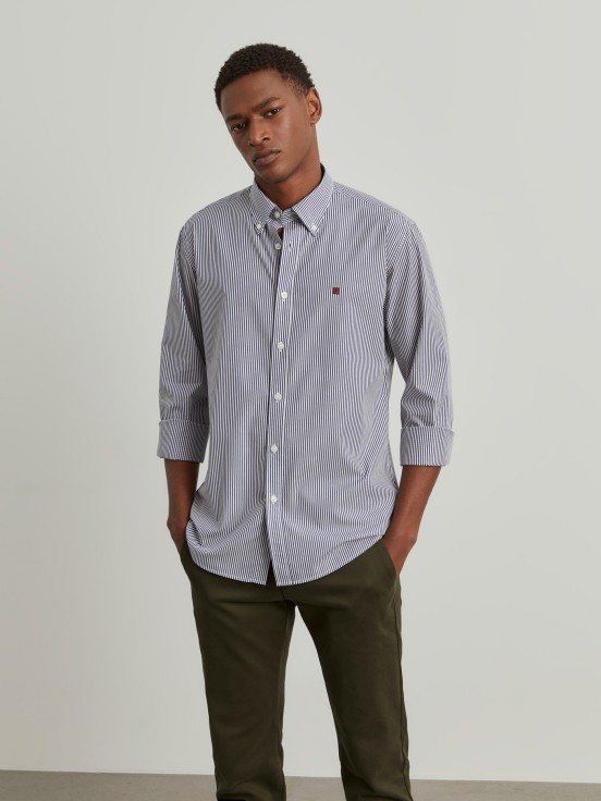 Slim fit shirt