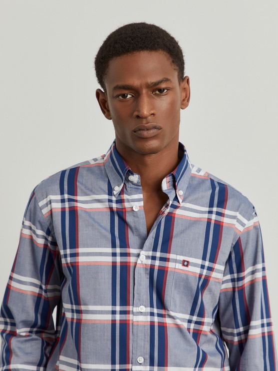 Camisa