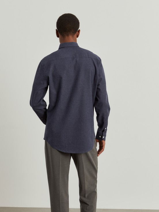 Slim fit shirt