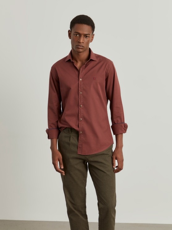Slim fit shirt