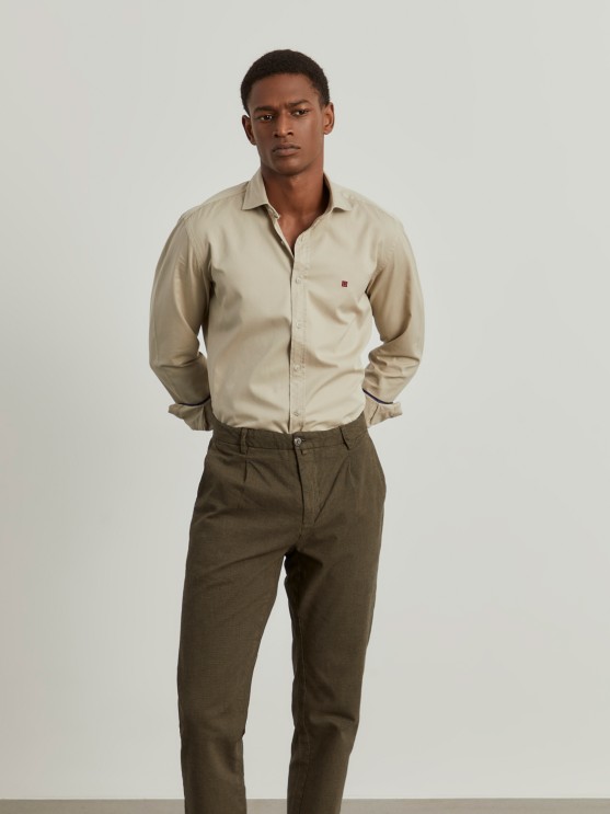 Slim fit shirt
