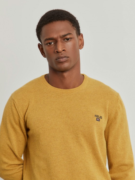 Wool blend pullover