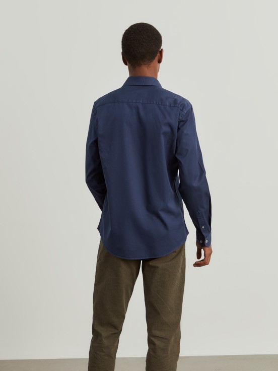 Slim fit shirt