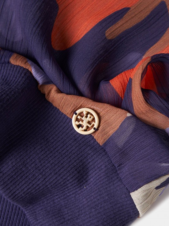 Blusa fluida estampada