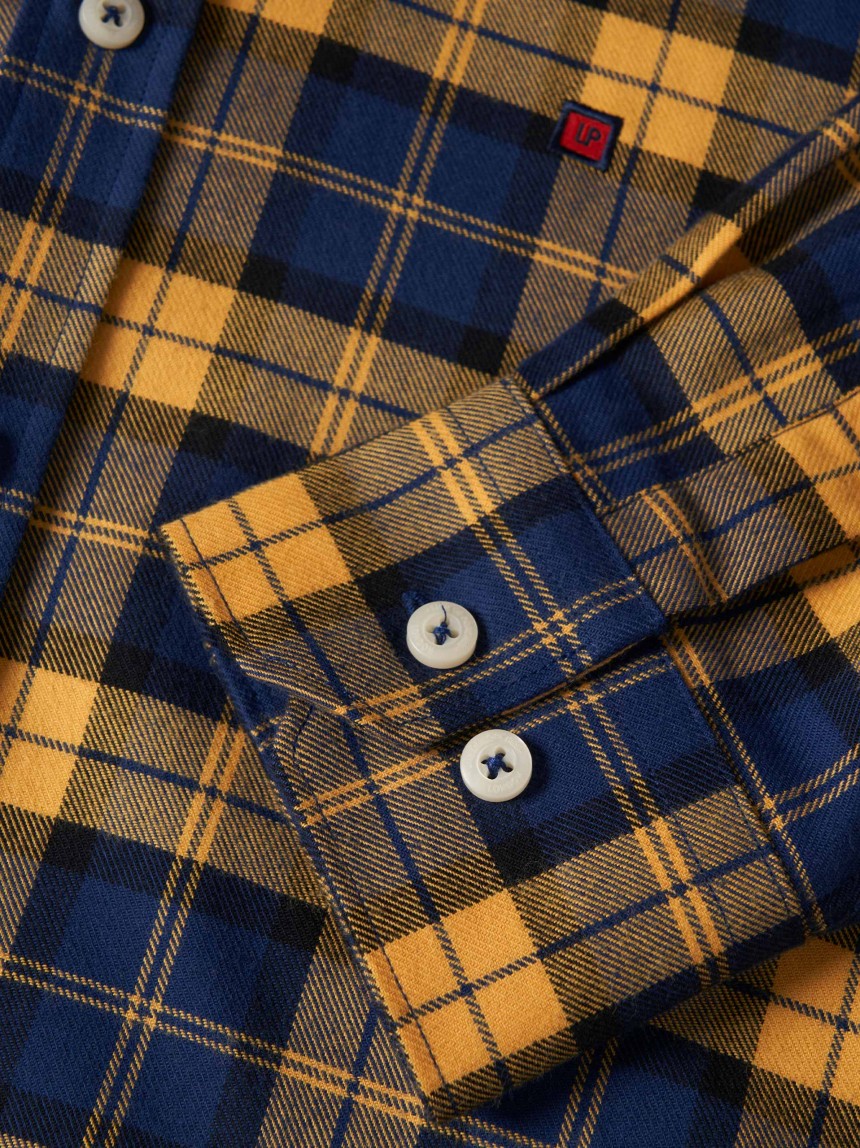 Camisa