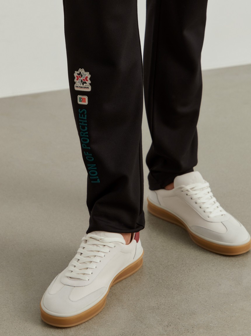 Cal�as jogger Lion x FDI