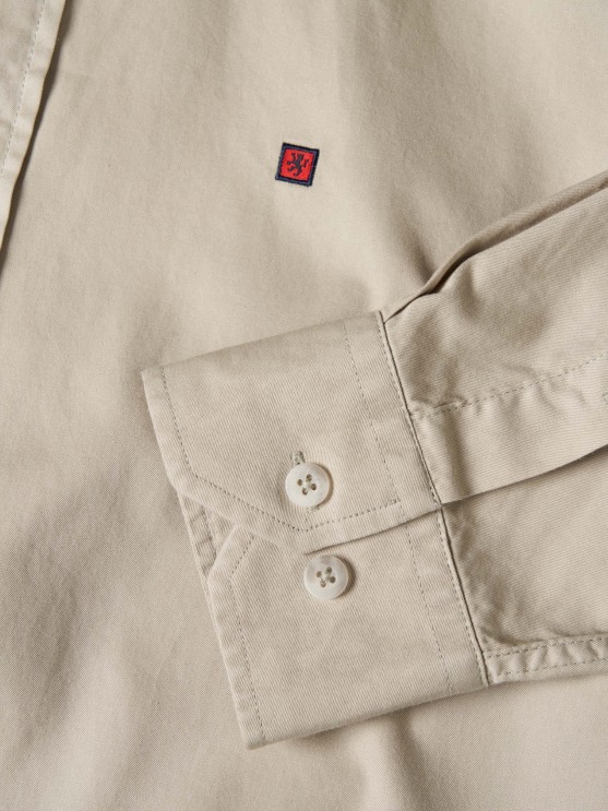 Slim fit shirt