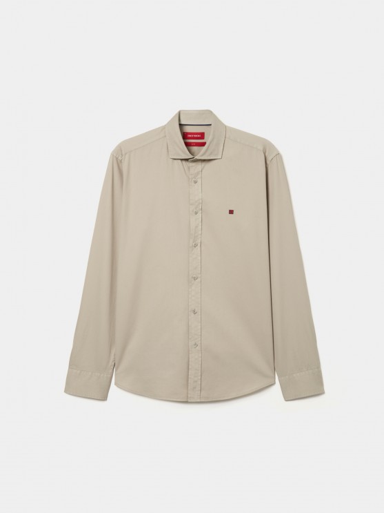 Slim fit shirt
