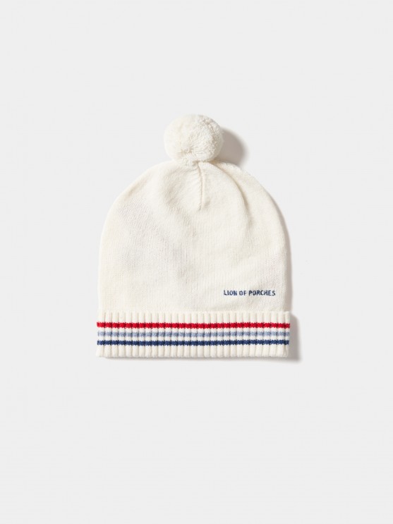 Gorro con pompn