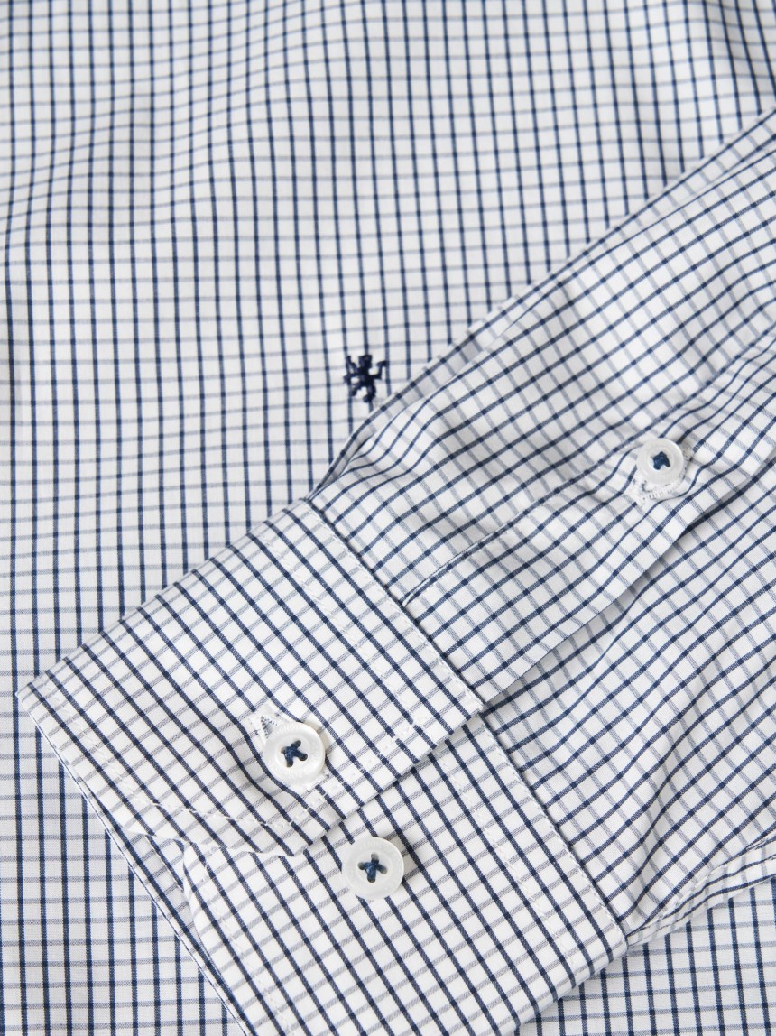 Camisa slim fit quadrados