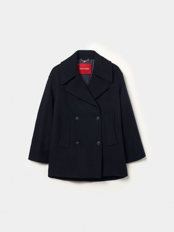 Double-breasted overcoat