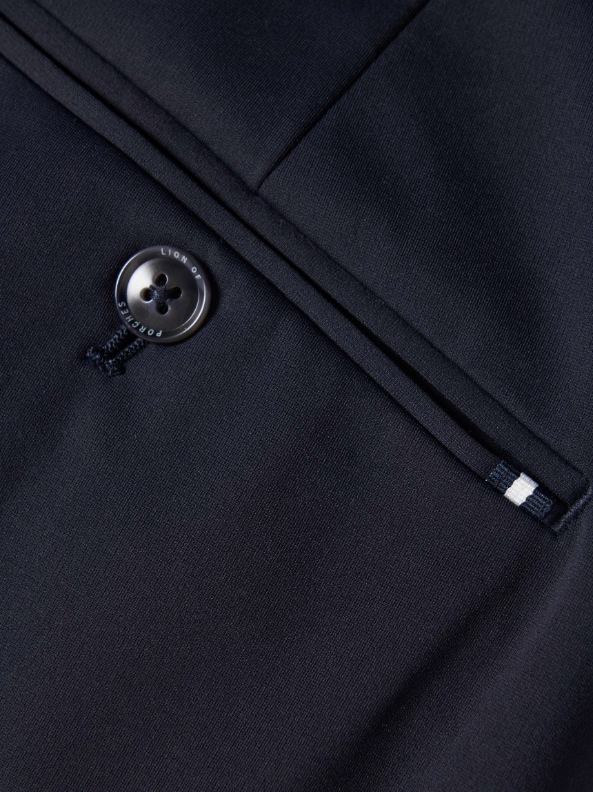 Cal�as travel slim fit