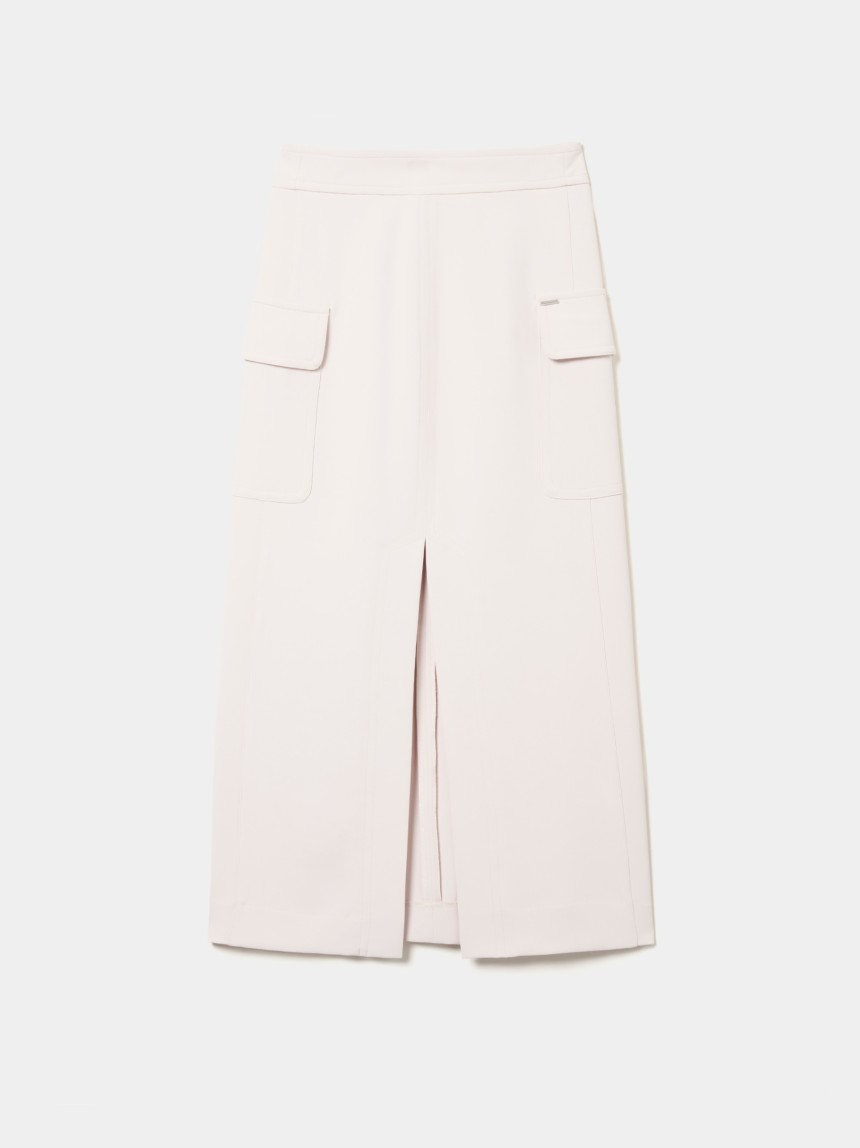 Saia midi com bolsos
