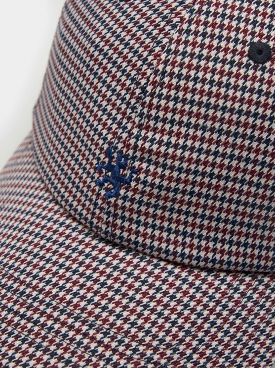 Gorra con estampado de cuadros