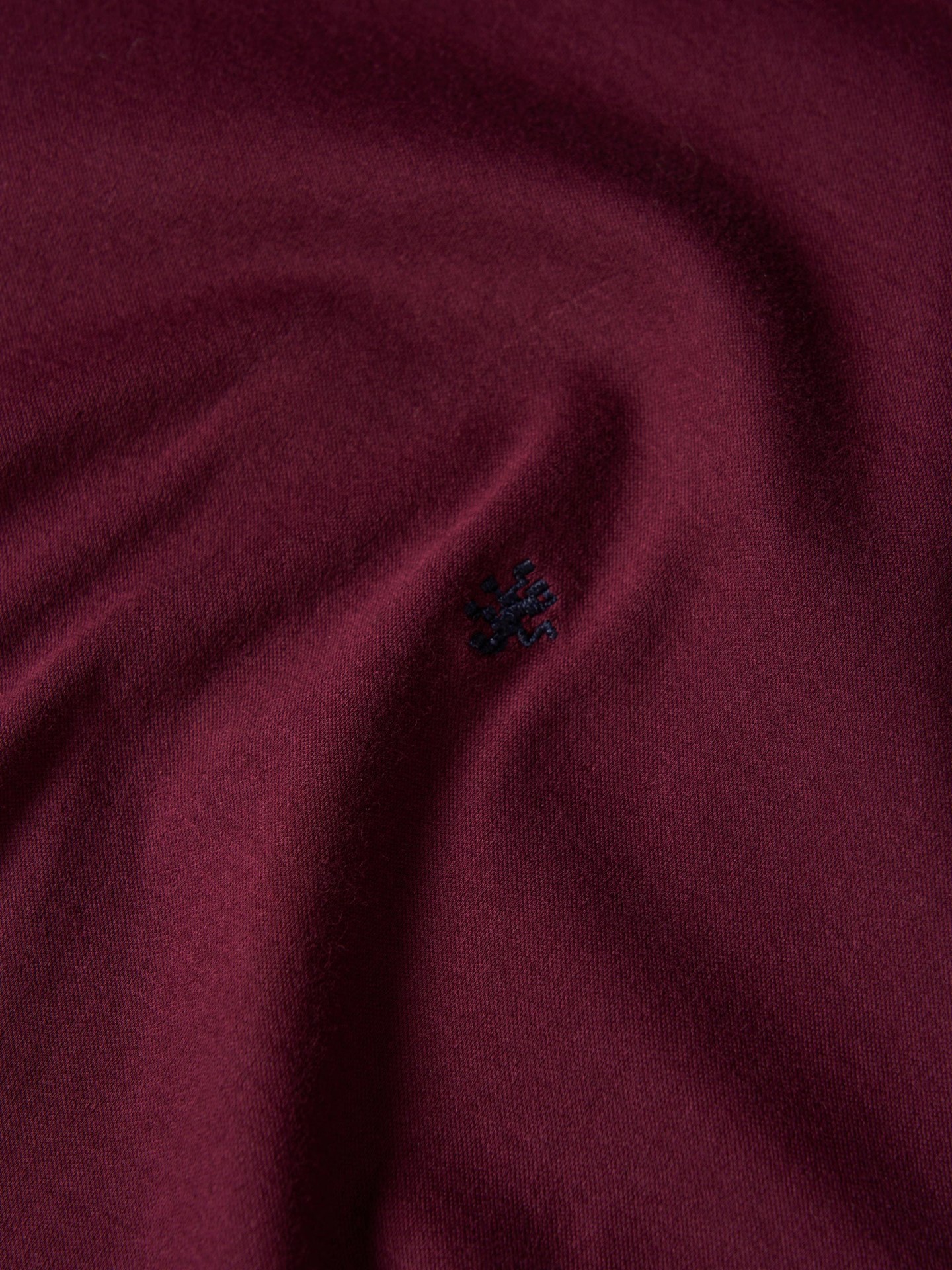 Camisola básica de gola alta