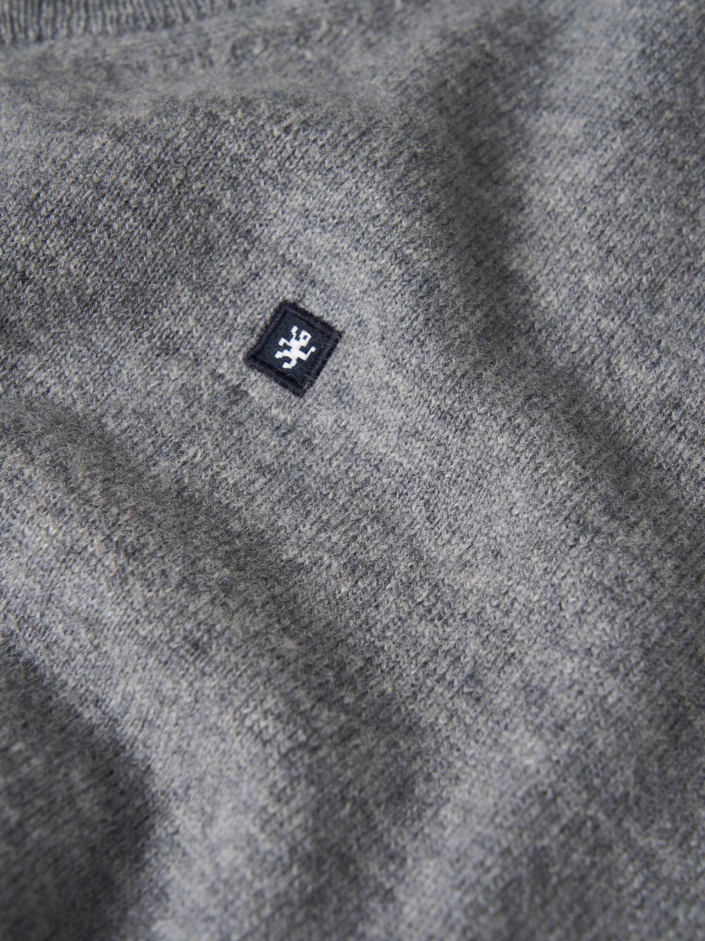 Pullover em lã