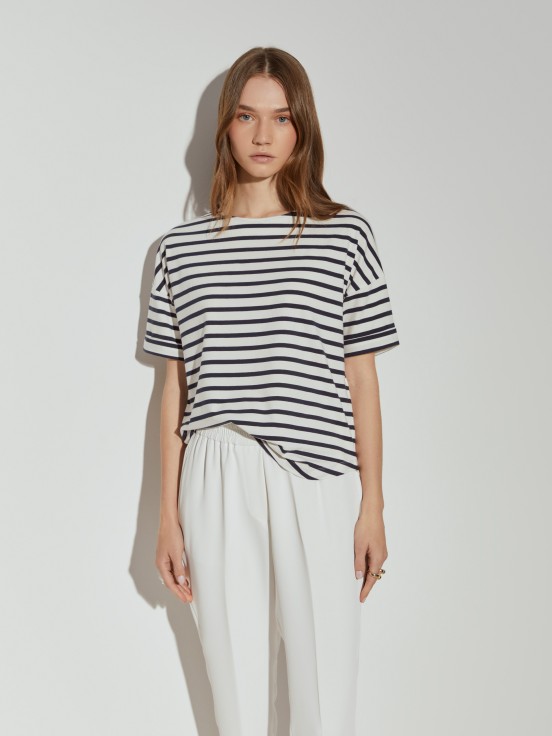 Pantaln fluido con pinzas