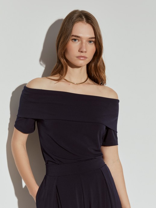 Off shoulder top