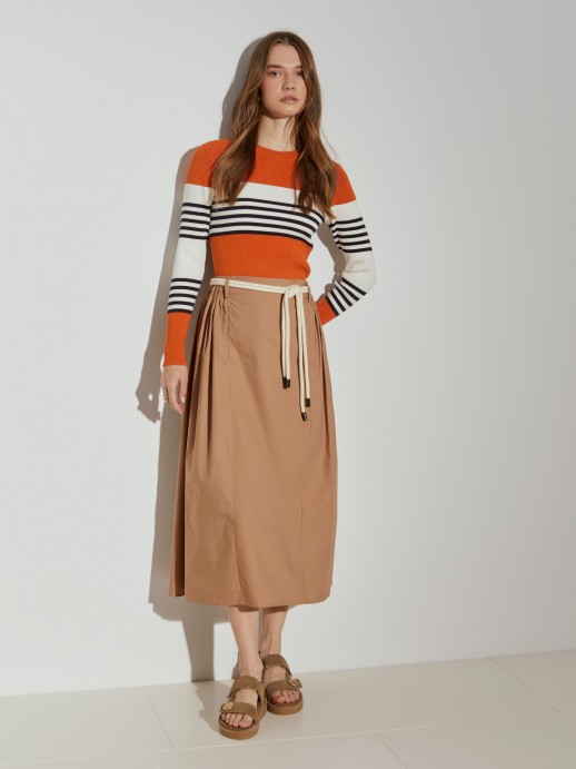 Midi skirt with belt