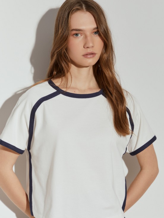 Camiseta de algodn bicolor