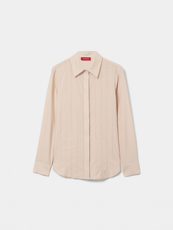 Camisa con bordado ingls