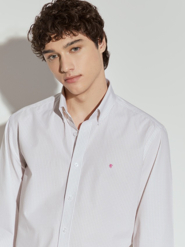 Camisa slim fit quadrados