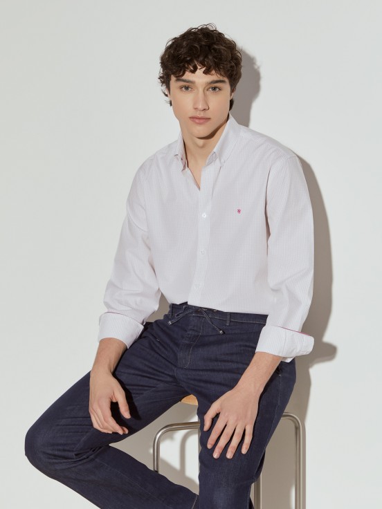 Camisa slim fit quadrados