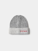 Gorro em malha canelada