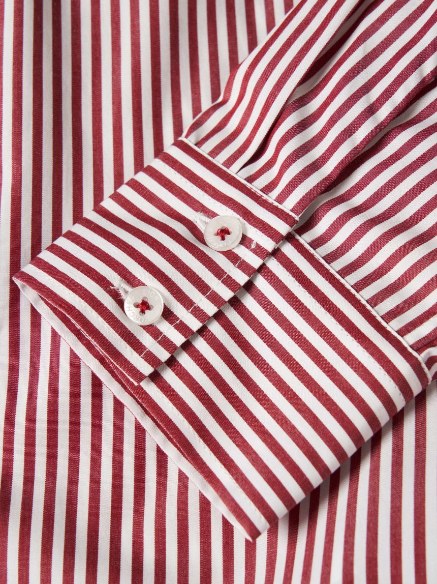 Camisa de riscas