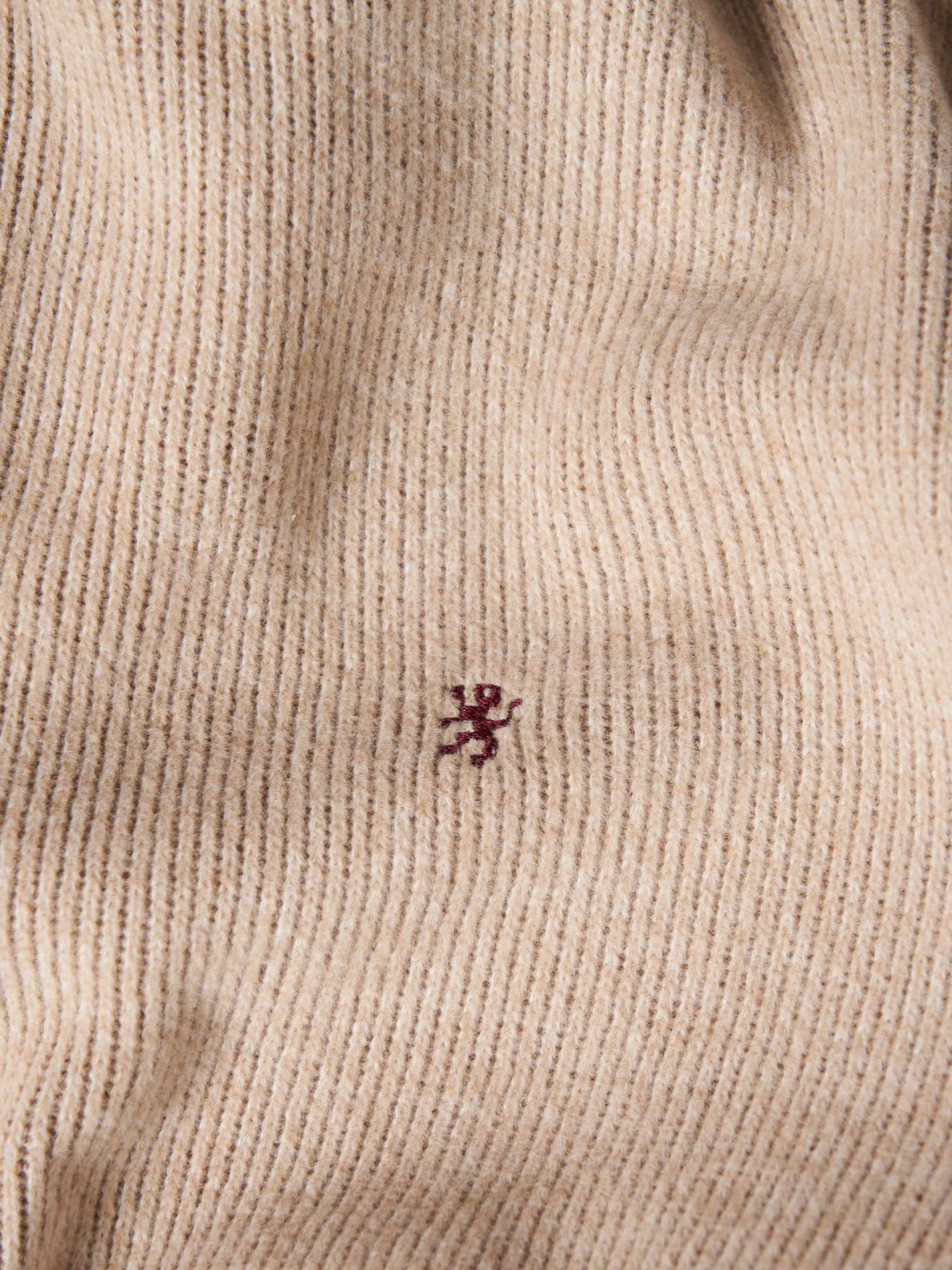 Camisola em malha texturada