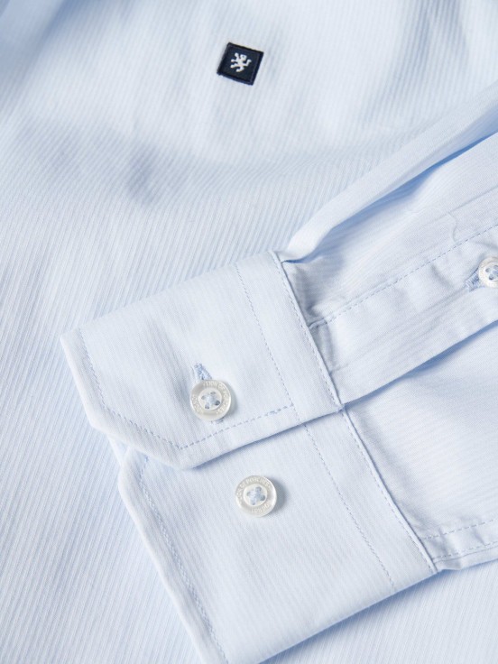 Camisa de algodn ajustada