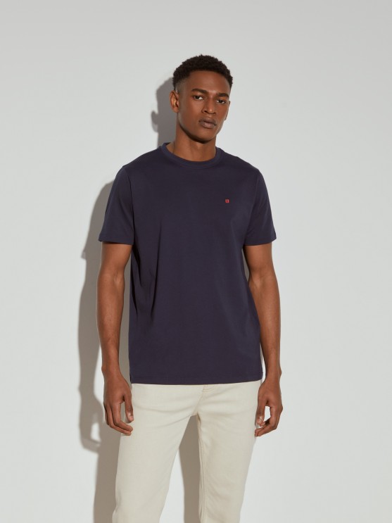 Basic cotton t-shirt