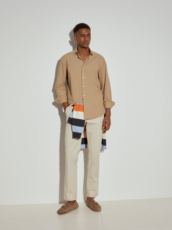 Camisa ajustada