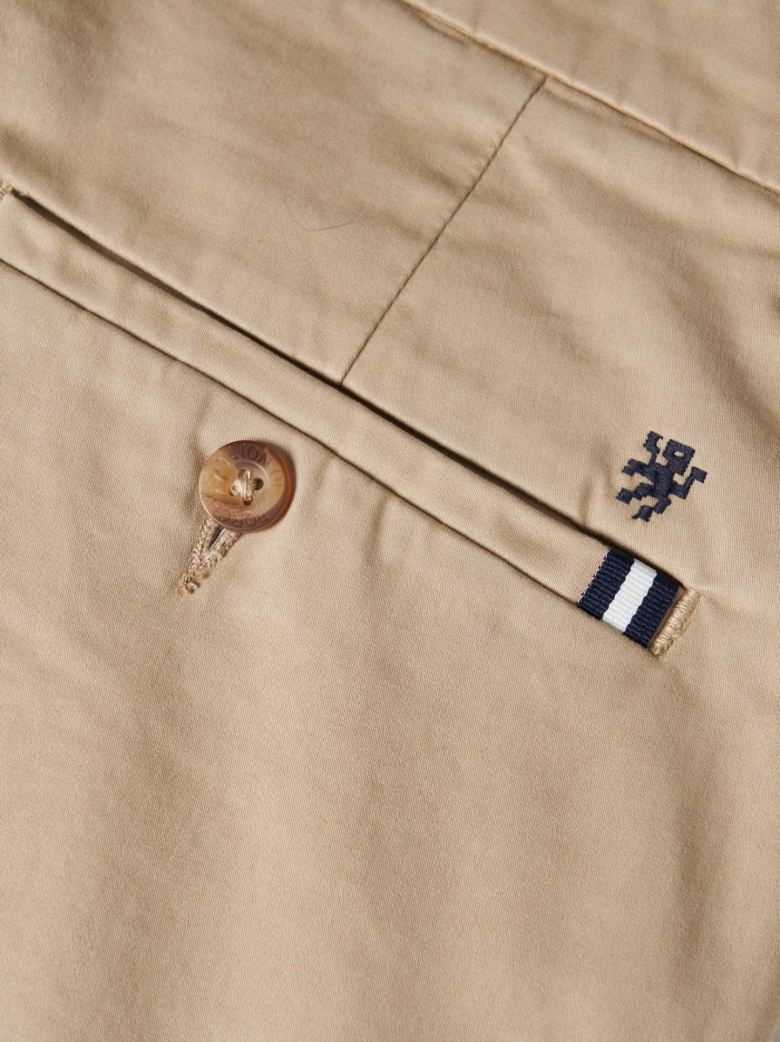 Calças chino regular fit