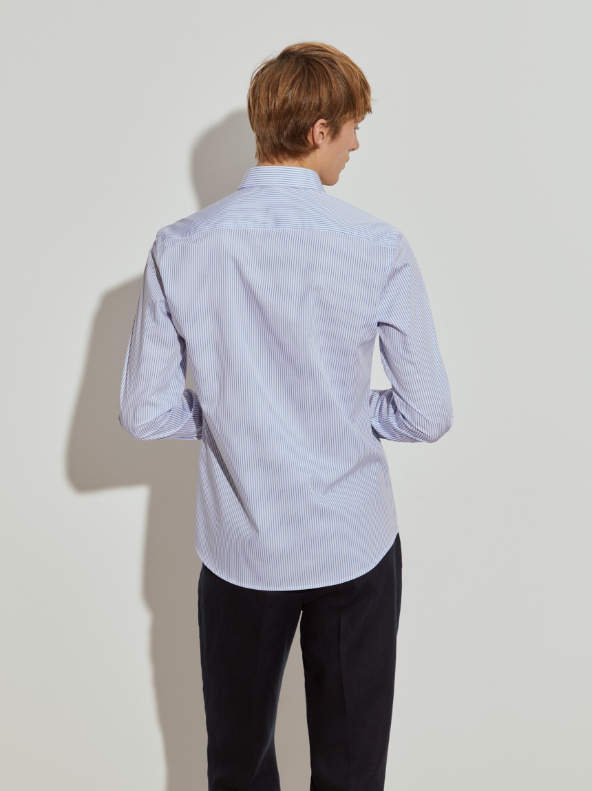 Camisa slim fit em popelina