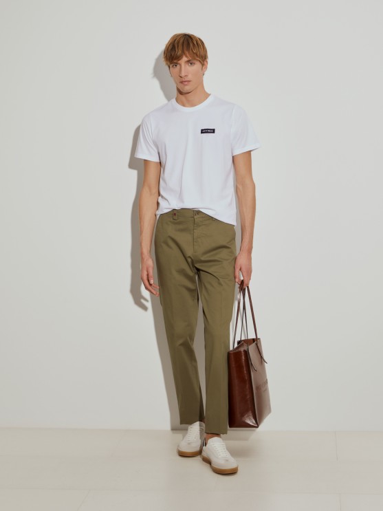 Pantalones chino de corte regular