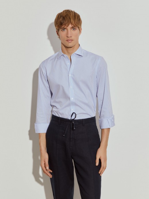 Camisa slim fit em popelina