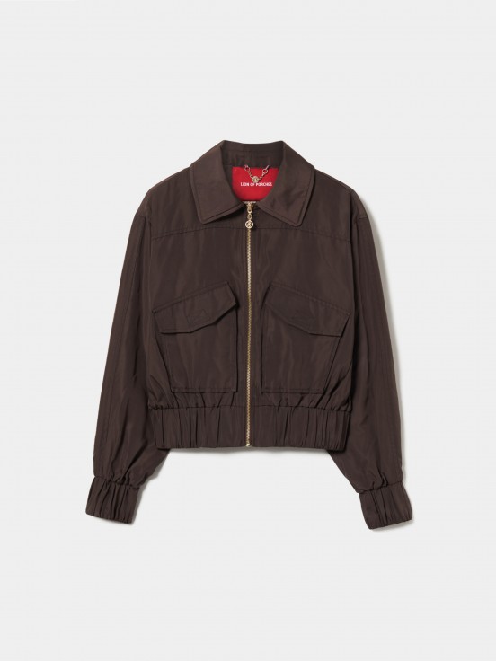 Cazadora bomber con bolsillos