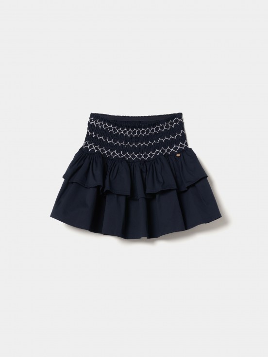Falda corta con volantes