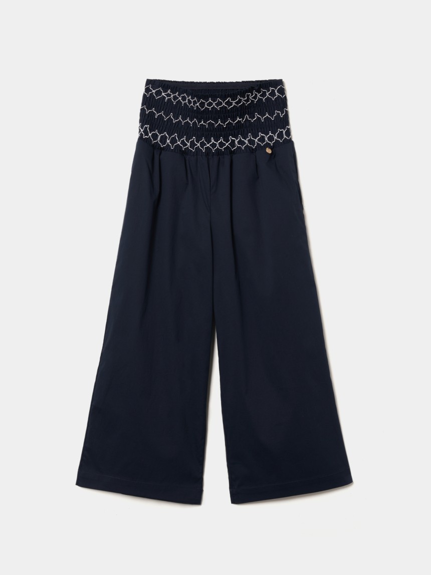 Wide-leg pants with elastic waist