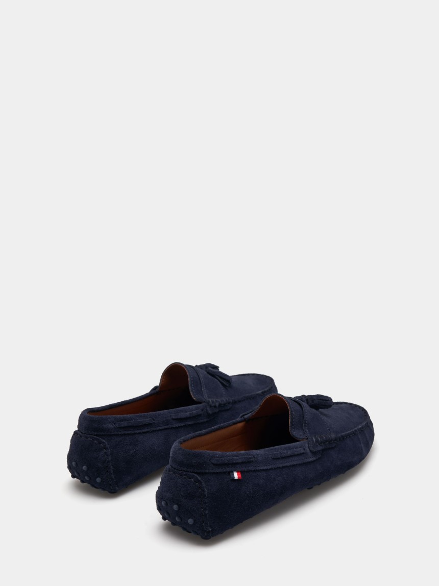 Loafers unissexo em camur�a