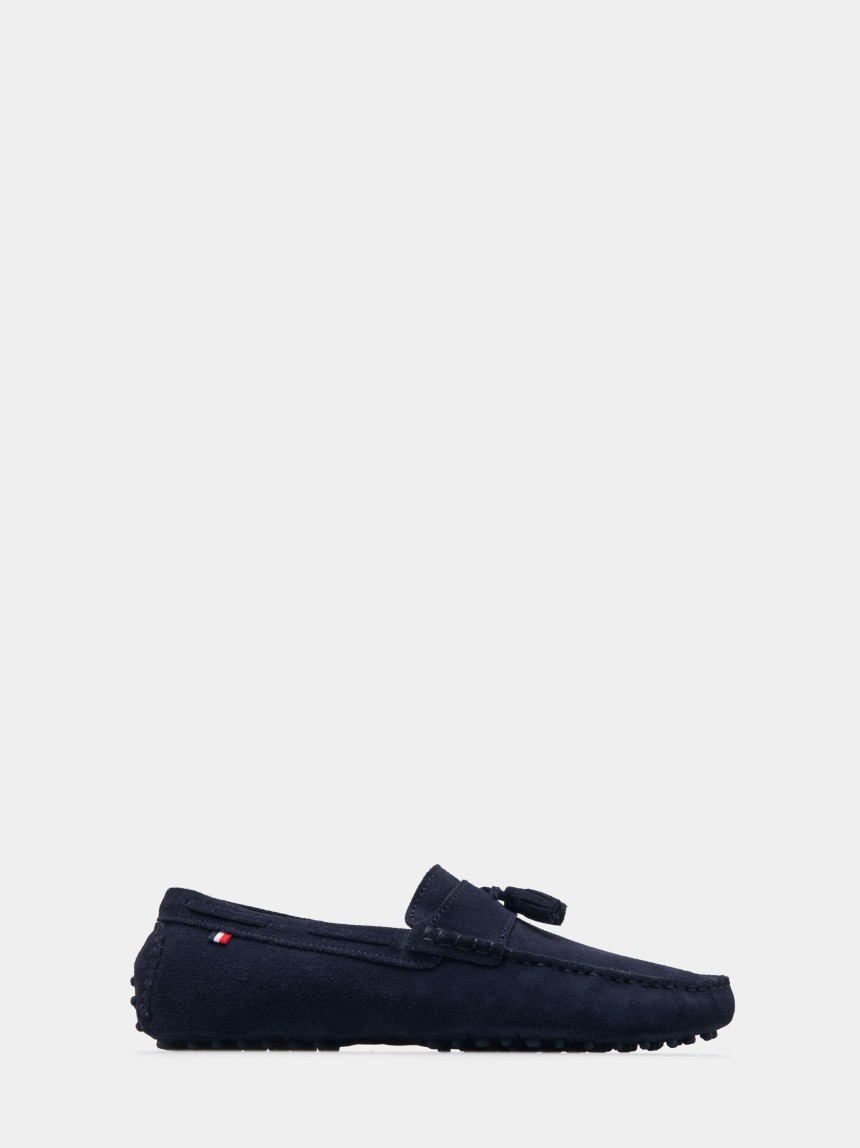 Loafers unissexo em camur�a