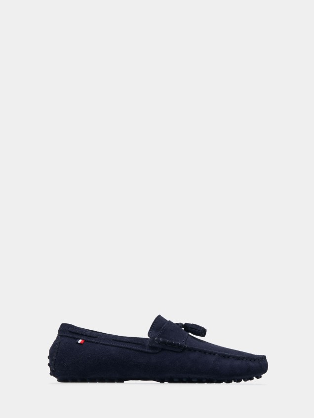 Loafers unissexo em camur�a
