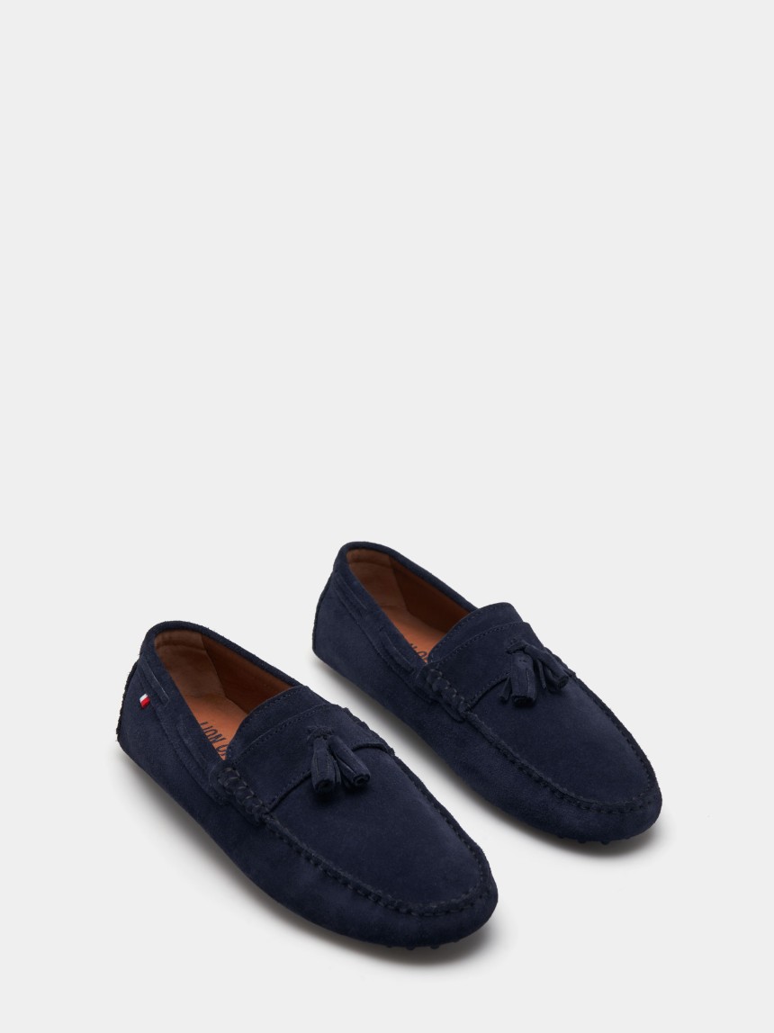 Loafers unissexo em camur�a